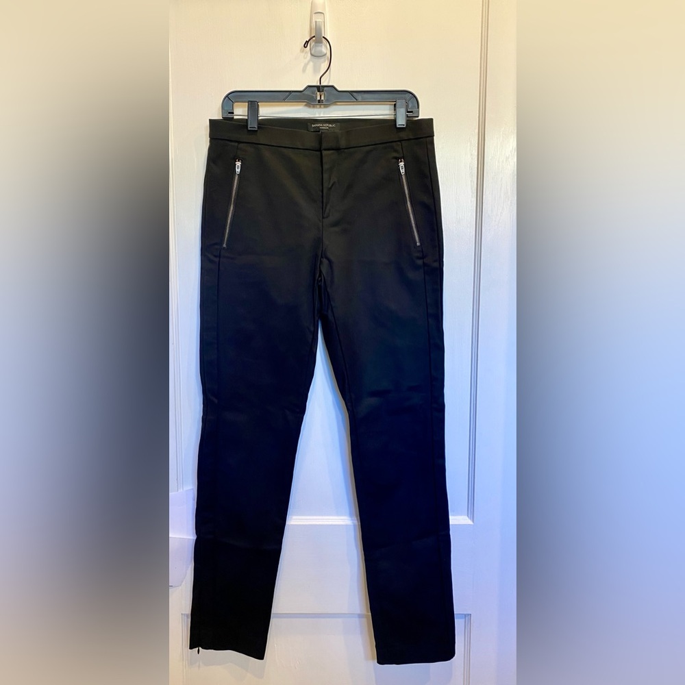 Banana Republic TALL Addison Slim Fit Pants with Zipper Details - Size 8